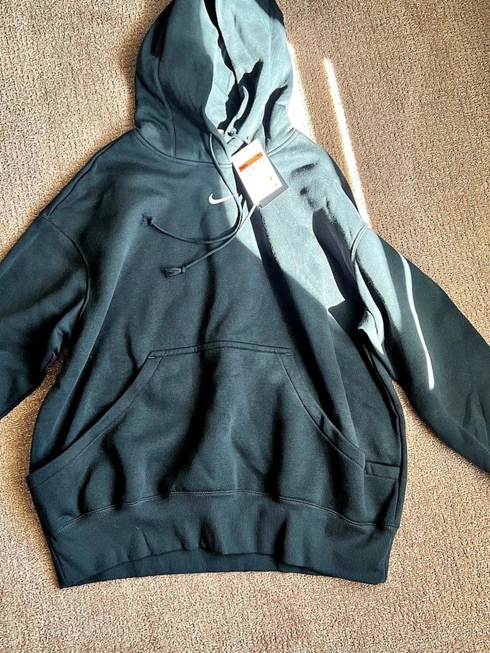Nike woman’s Oversized Pullover Hoodie Large NWT